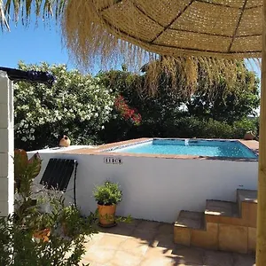 https://villa-de-limones.es-andalucia.com